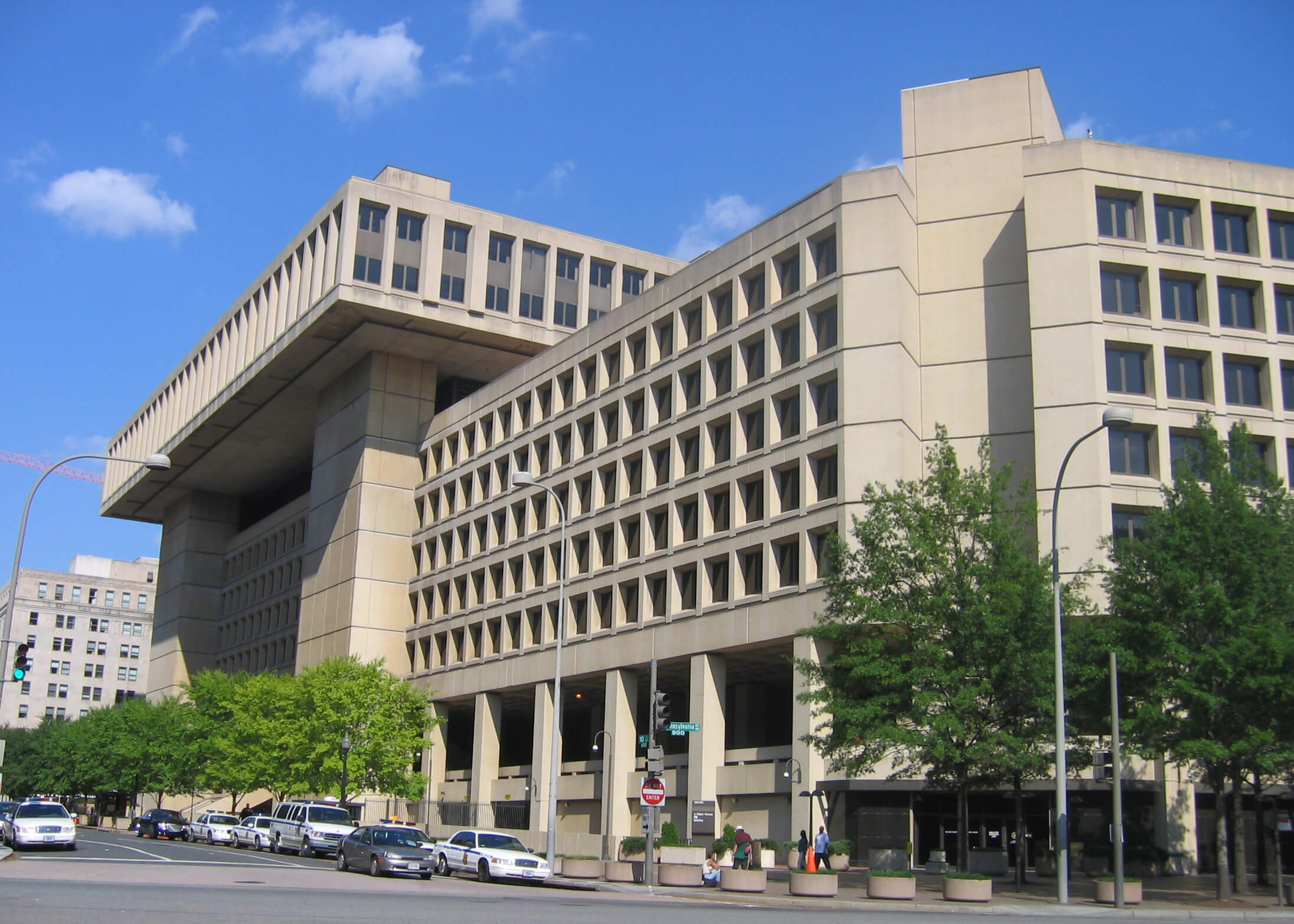 FBI (Federal Bureau of Investigation) Mission and Vision Statement Analysis